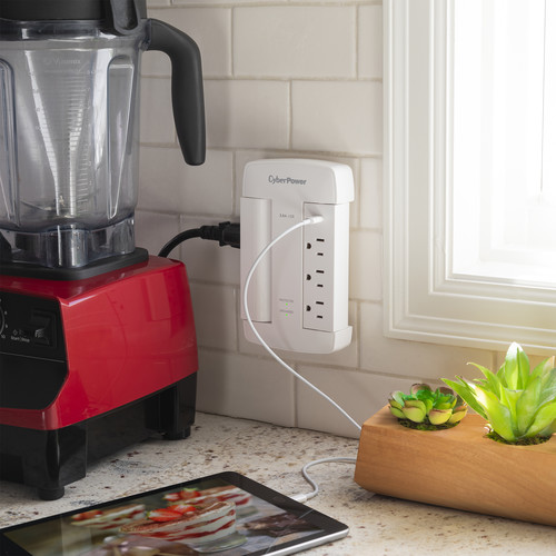 CyberPower CSP600WSURC5 6-Outlet Home/Office Surge Protector with USB Type-C (125V)